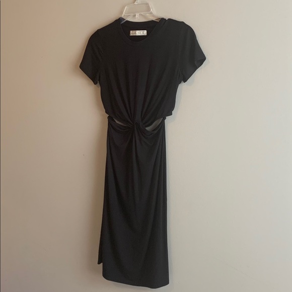 Abercrombie & Fitch Dresses & Skirts - Abercrombie black dress. XS Abercrombie & Fitch Dresses & Skirts - Abercrombie black dress. XS